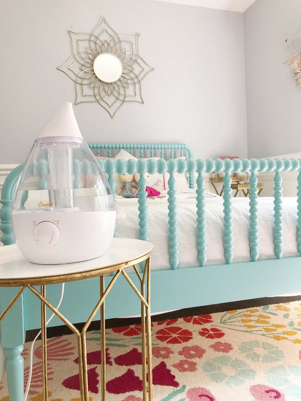 White Humidifier for Nursery and Bedroom